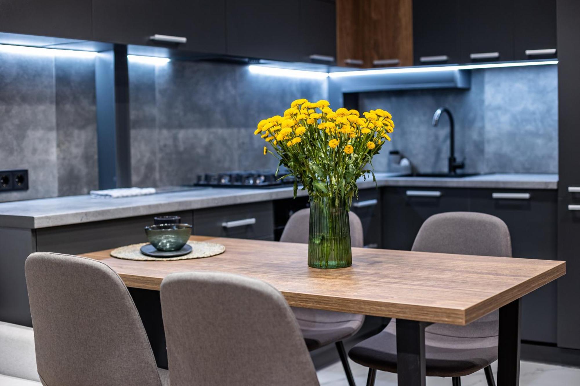 Avalon Premium Two Bedrooms Apartment Lemberg Exterior foto